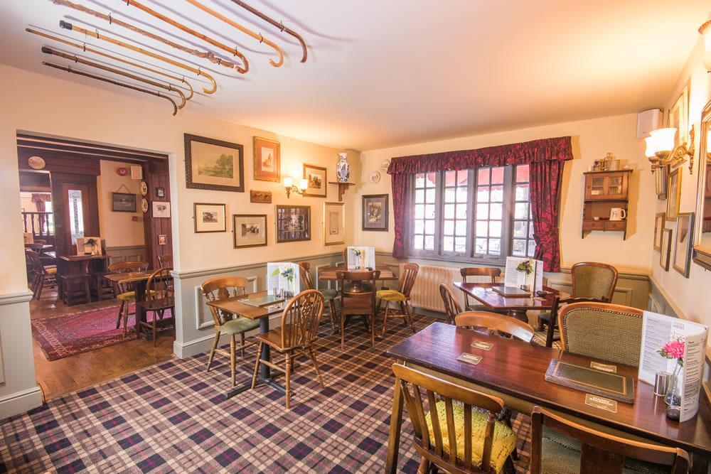 The Burley Inn Экстерьер фото