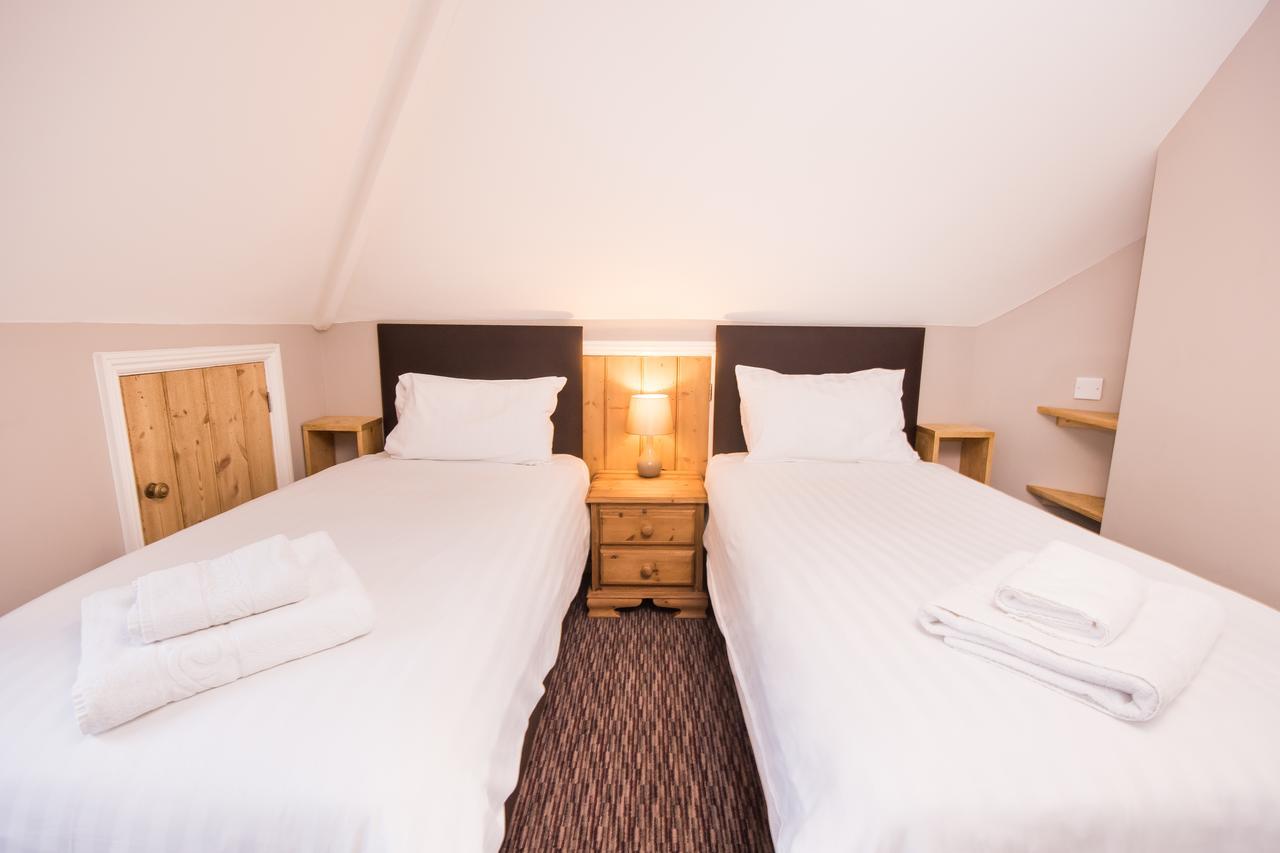 The Burley Inn Экстерьер фото